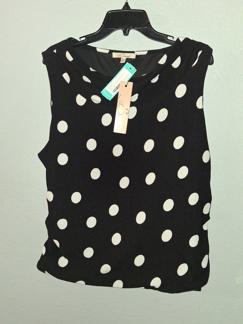 Sleeveless Polka Dot Blouse - Black & White